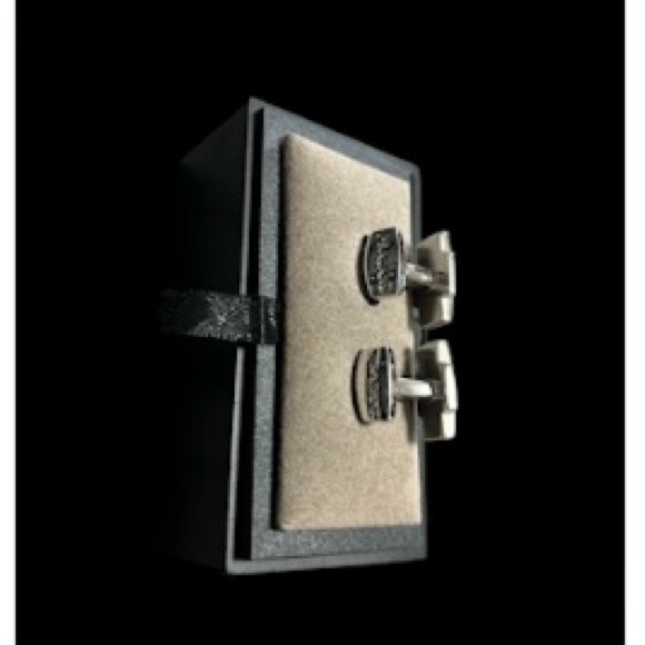 Silver Cufflinks - Picture 3 of 4